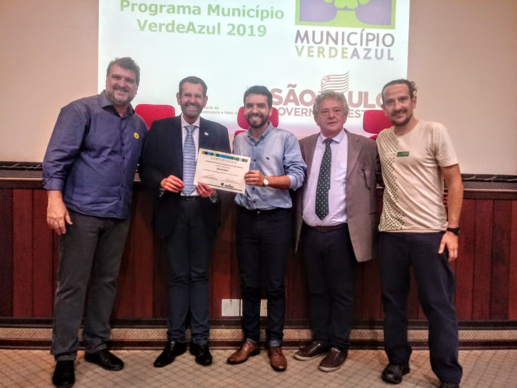 Cordeirópolis recebe certificado "Município Verde Azul"