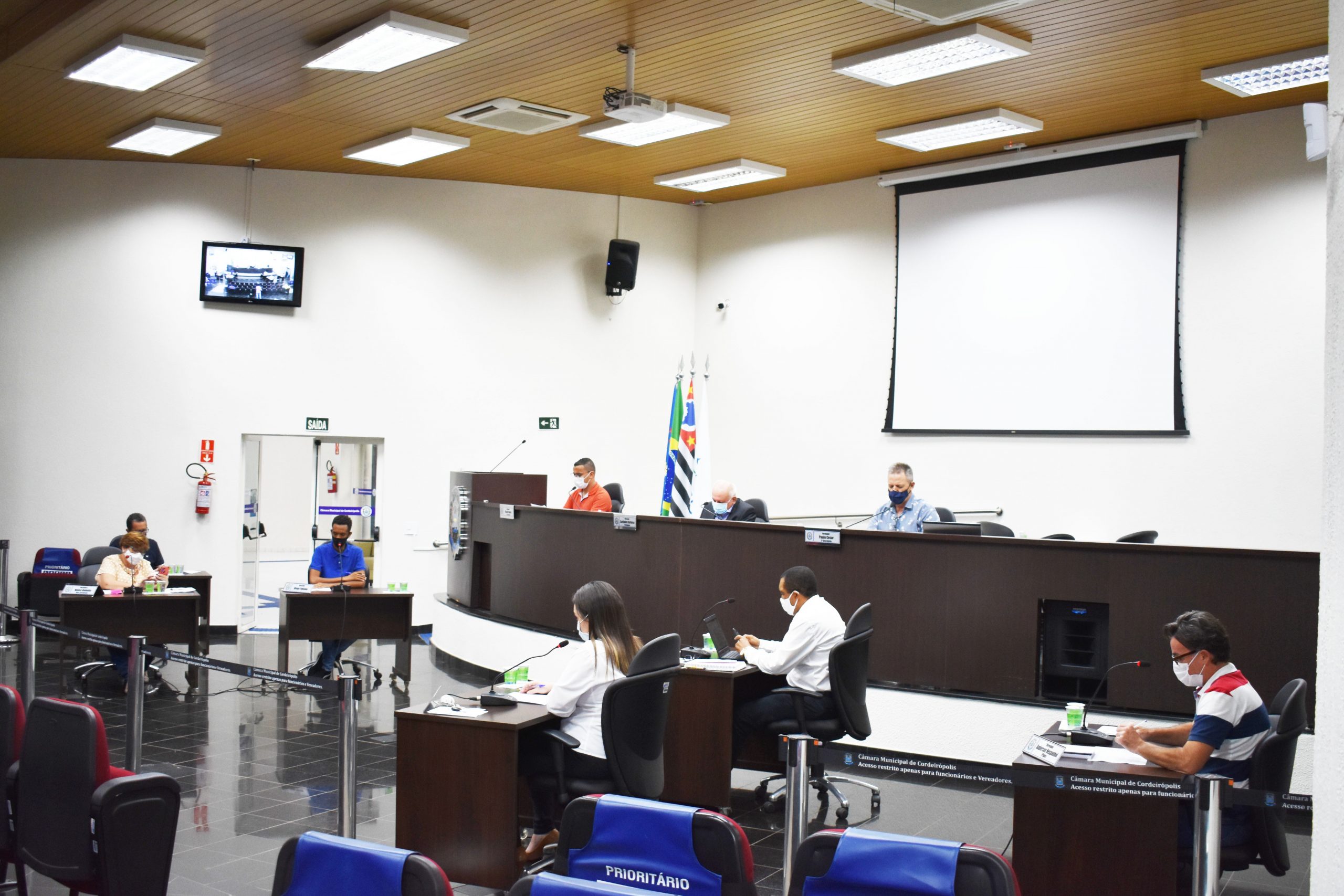 Câmara de Cordeirópolis aprova protocolo para compra de vacinas contra Covid-19 através de consórcio