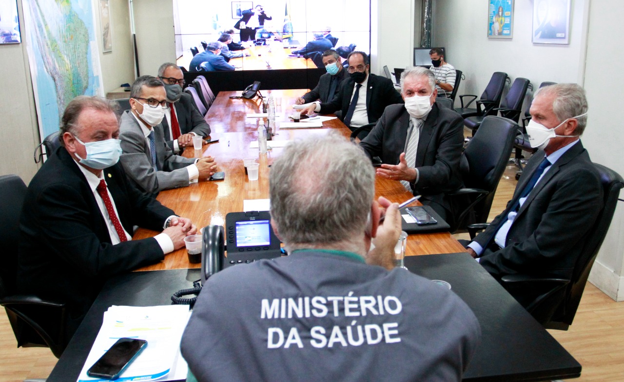 Com Mário, deputado Miguel reforça pedidos para Limeira em encontro com o ministro da Saúde