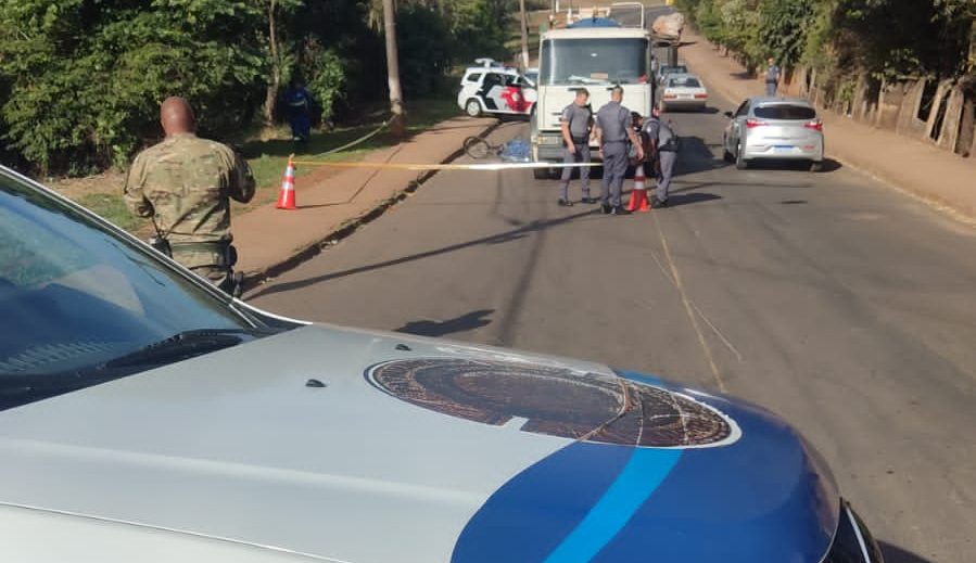 Ciclista morre ao bater contra caminhão em Cordeirópolis