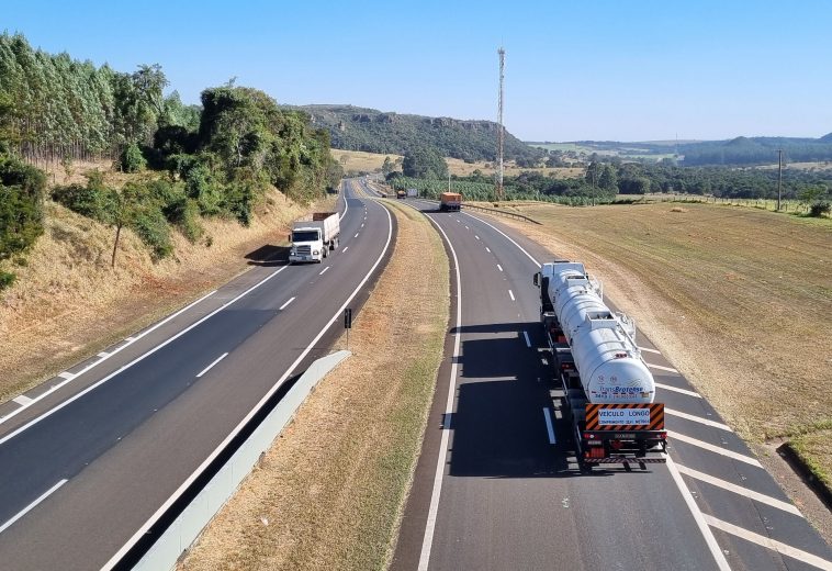 Eixo SP registra feriado da república sem mortes em suas rodovias