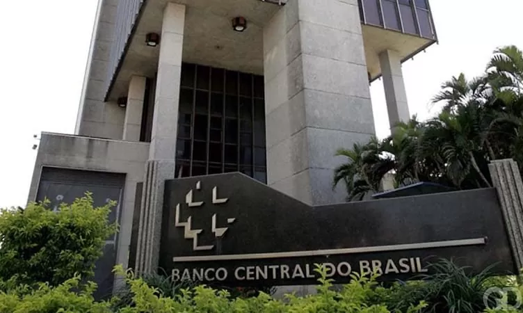 Alta da Selic: Por que os investidores devem ficar de olho nas notícias econômicas e oportunidades de investimento