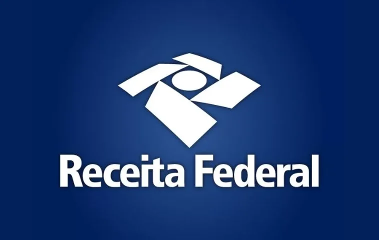 Receita Federal amplia monitoramento sobre cartões de crédito e Pix: entenda as novas regras