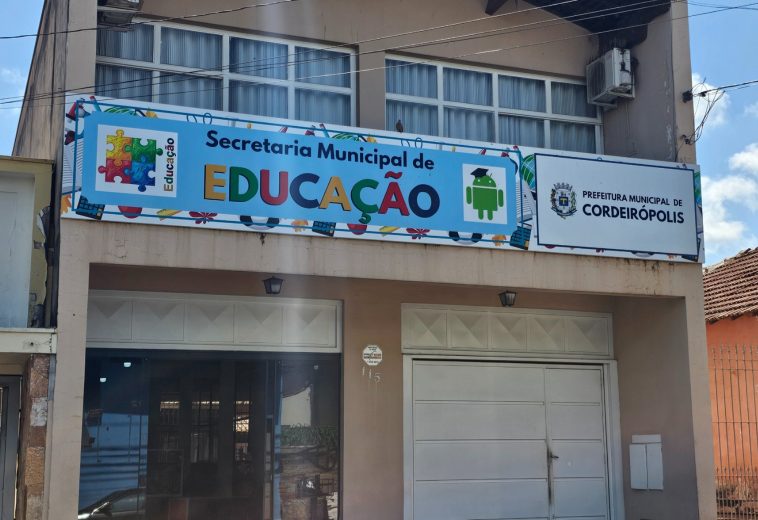 Prefeitura regulariza pagamento para restabelecimento de telefone da Educação