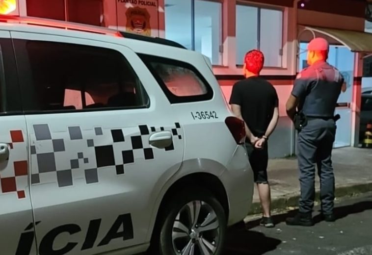Homem com mandado de prisão por tráfico é capturado em blitz da PM em Cordeirópolis