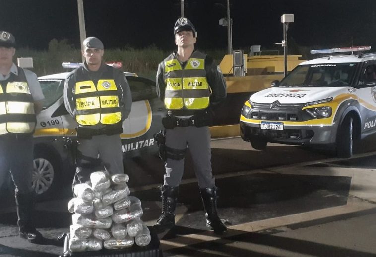Polícia Rodoviária intercepta quase 18kg de maconha em Cordeirópolis e prende dupla por tráfico