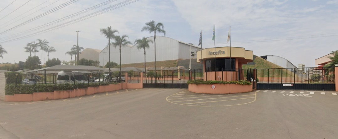 Cerca de 80 funcionários demitidos cobram acertos e denunciam descaso de empresa  Incefra em Cordeirópolis